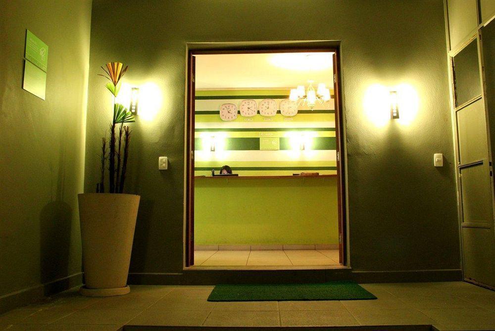 Okupe Hostel Jardins Сан-Пауло Экстерьер фото
